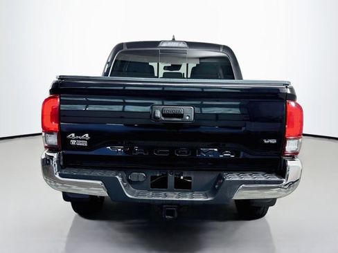 Certified 2019 Toyota Tacoma SR5 AWD/4WD image 7