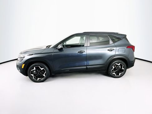 Used 2025 Kia Seltos S image 4