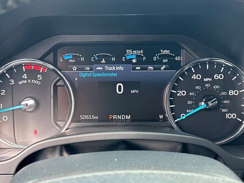 Used 2022 Ford F250 Lariat w/ Lariat Value Package image 38