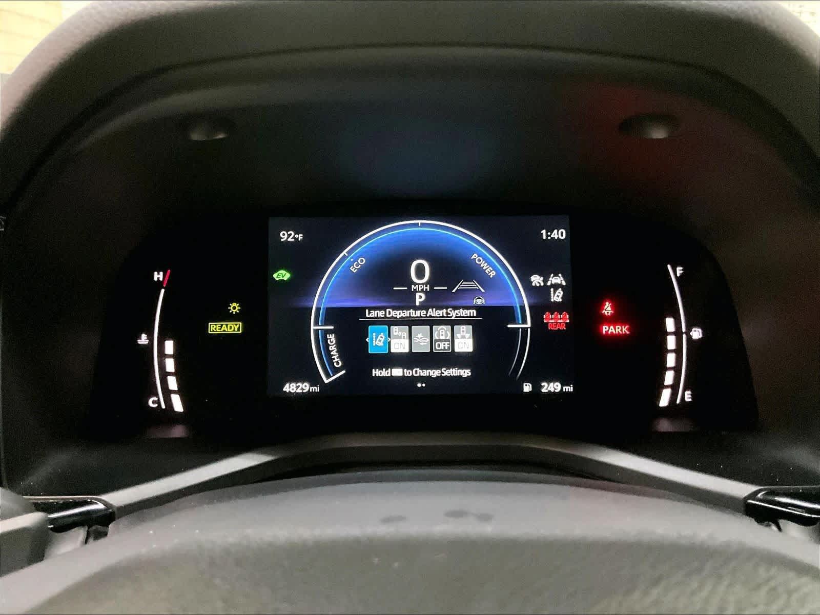 Used 2025 Toyota Camry SE w/ Convenience Package FWD image 23