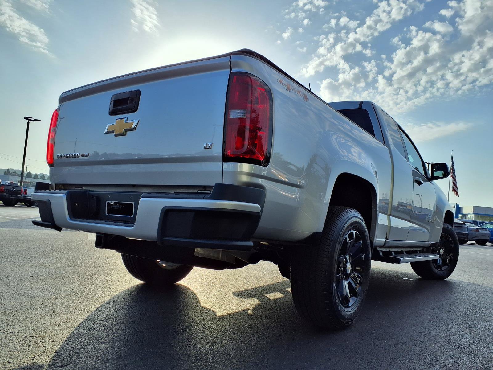 Used 2017 Chevrolet Colorado LT AWD/4WD image 31