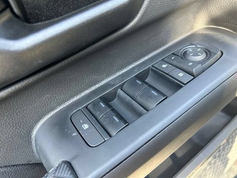 New 2026 Toyota Tacoma SR5 AWD/4WD image 11