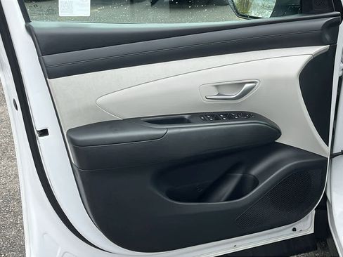 Used 2025 Hyundai Tucson SEL AWD/4WD image 9
