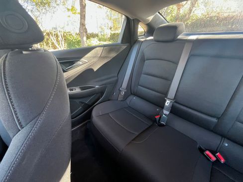 Used 2024 Chevrolet Malibu LT image 39