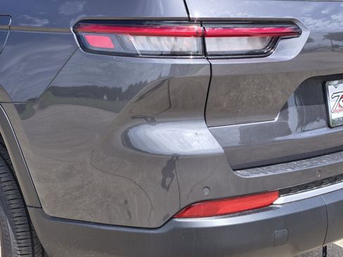 New 2026 Jeep Grand Cherokee L Limited RWD image 14