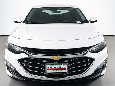Used 2023 Chevrolet Malibu LT FWD image 2
