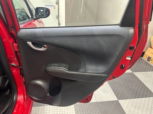 Used 2009 Honda Fit Sport image 19