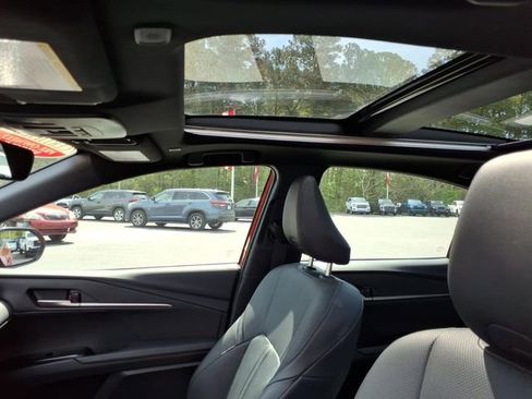 Used 2025 Toyota Camry XSE image 14