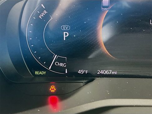 Used 2024 MAZDA CX-90 Plug-In Hybrid w/ Premium Plus image 11