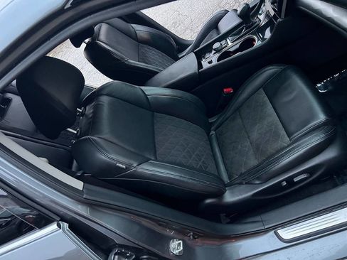 Used 2018 Nissan Maxima SR w/ Midnight Edition image 19