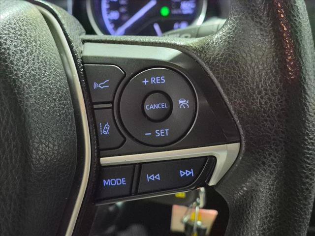 Used 2021 Toyota Camry LE FWD image 16