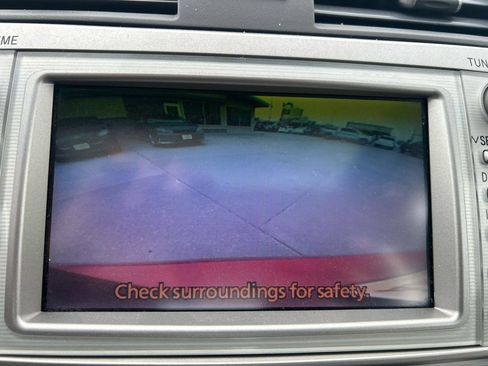 Used 2011 Toyota Camry Hybrid image 20