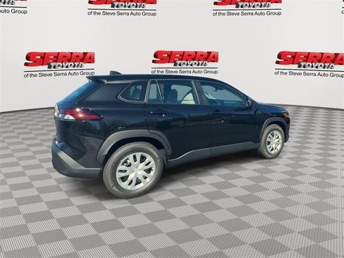 Used 2026 Toyota Corolla Cross L image 9