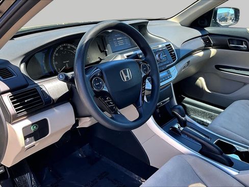 Used 2014 Honda Accord Hybrid Sedan image 17