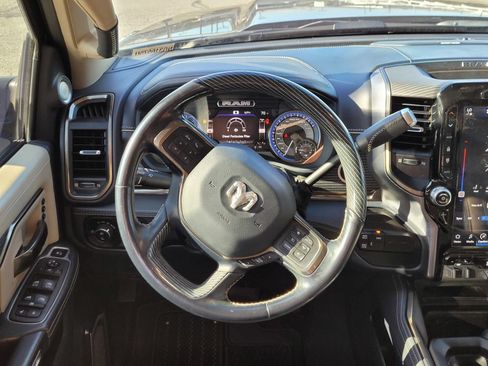 Used 2022 RAM 3500 Limited AWD/4WD image 13