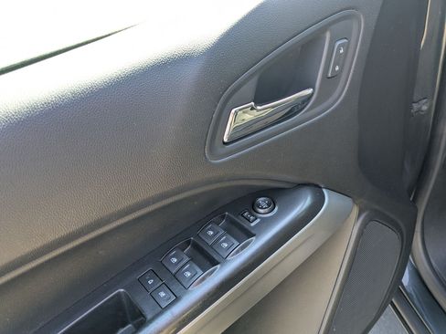 Used 2018 Chevrolet Colorado LT w/ LT Convenience Package AWD/4WD image 15