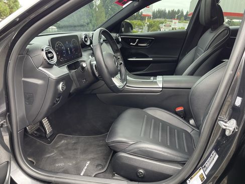 Used 2022 Mercedes-Benz C 300 4MATIC Sedan image 11