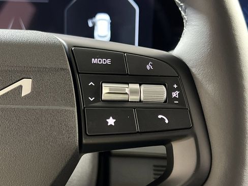 New 2026 Kia Sportage SX image 28