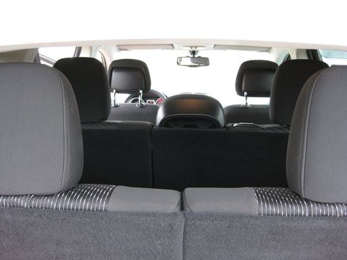 Used 2016 Dodge Journey SE w/ Flexible Seating Group image 29