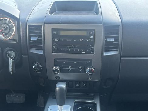 Used 2012 Nissan Titan SV w/ SV Value Truck Pkg image 30