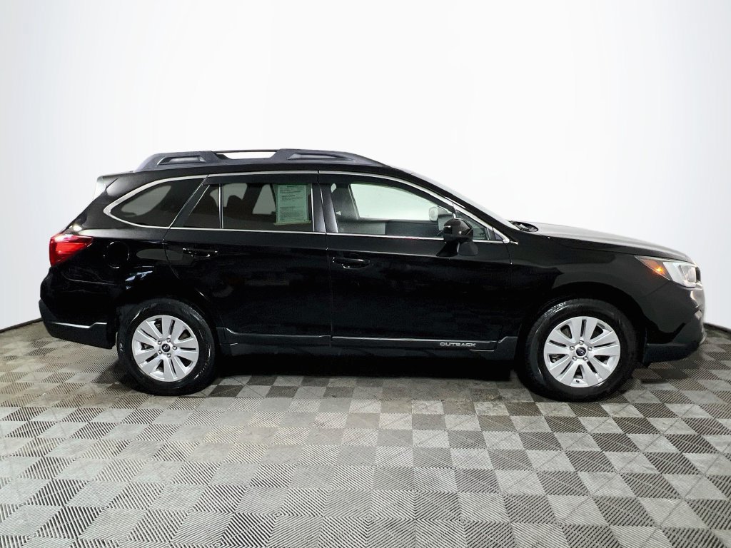 Used 2019 Subaru Outback 2.5i Premium AWD/4WD image 8