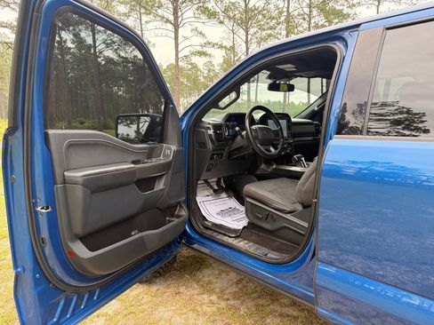 Used 2022 Ford F150 XLT w/ Equipment Group 302A High AWD/4WD image 11