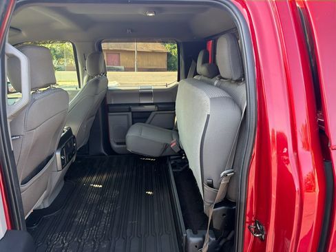 Used 2020 Ford F150 XLT w/ Equipment Group 302A Luxury AWD/4WD image 41