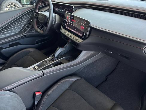 New 2026 Dodge Charger R/T AWD/4WD image 18