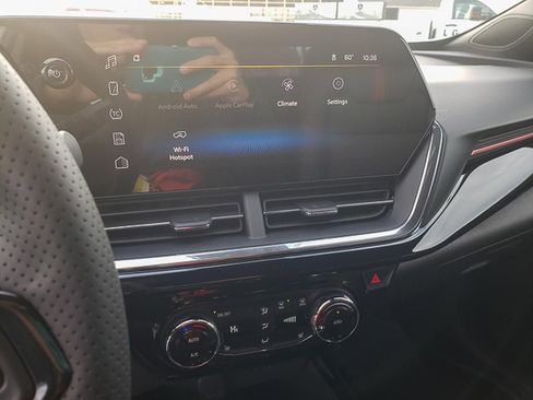 New 2026 Chevrolet Trax RS w/ Driver Confidence Package image 15