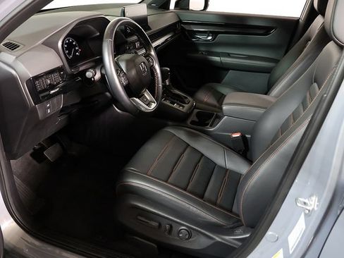 Used 2025 Honda CR-V Sport Touring image 12