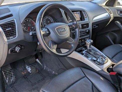 Used 2017 Audi Q5 2.0T Premium AWD/4WD image 9