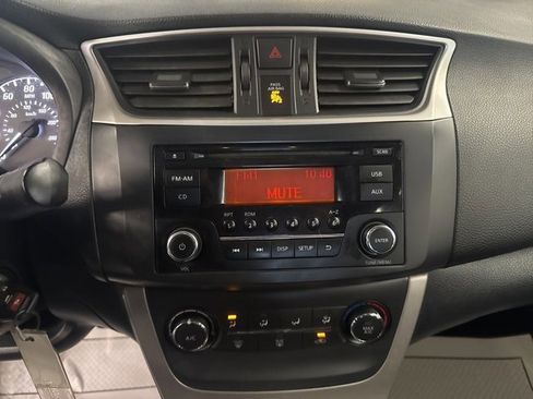 Used 2015 Nissan Sentra S image 14