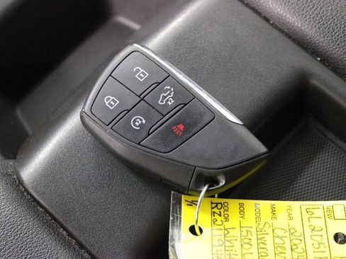 Used 2024 Chevrolet Silverado 1500 LT w/ Protection Package image 37