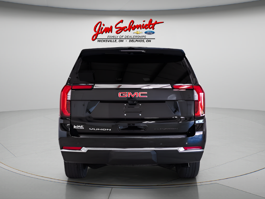 Used 2025 GMC Yukon XL Elevation w/ LPO, Yukon Black Package AWD/4WD image 4