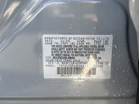 Certified 2024 Nissan Kicks SV image 28