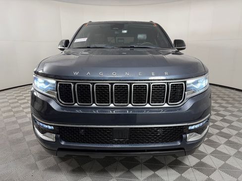 Used 2023 Jeep Wagoneer 4WD image 5