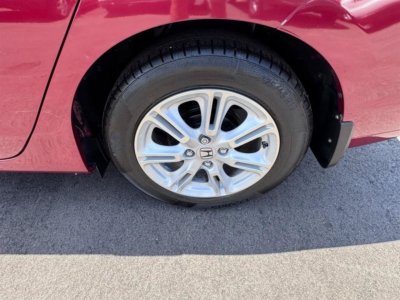 Used 2010 Honda Insight EX image 17