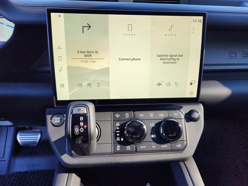 New 2026 Land Rover Defender 110 OCTA image 15