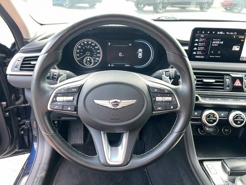 Used 2023 Genesis G70 2.0T AWD/4WD image 15