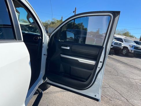 Used 2015 Toyota Tundra SR5 image 37