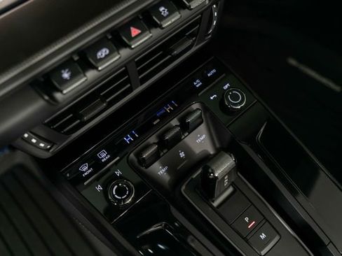 Used 2025 Porsche 911 Carrera GTS image 21