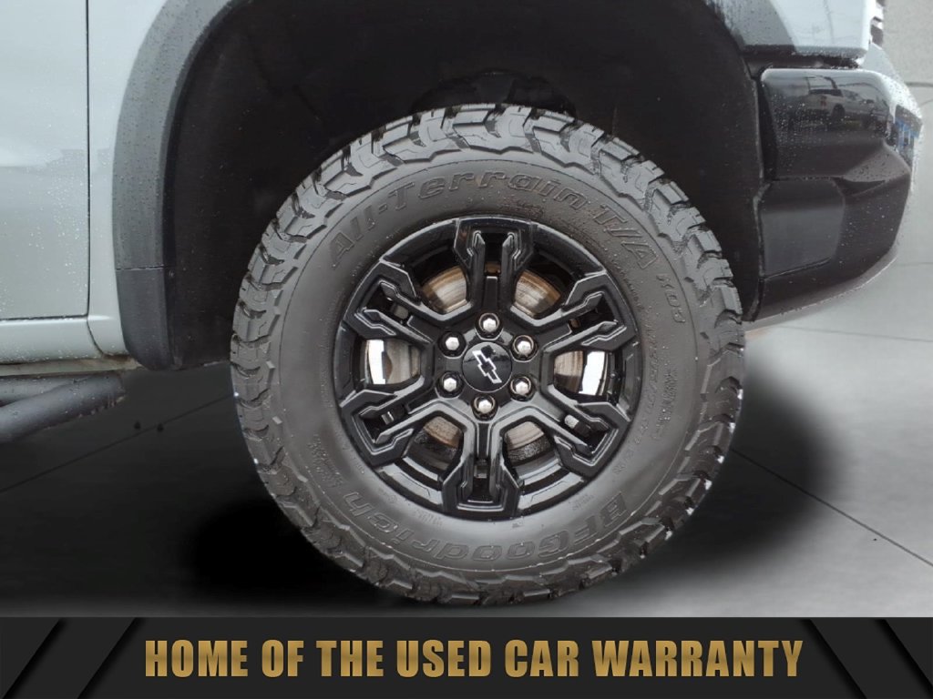 Used 2025 Chevrolet Silverado 1500 ZR2 w/ Technology Package AWD/4WD image 11