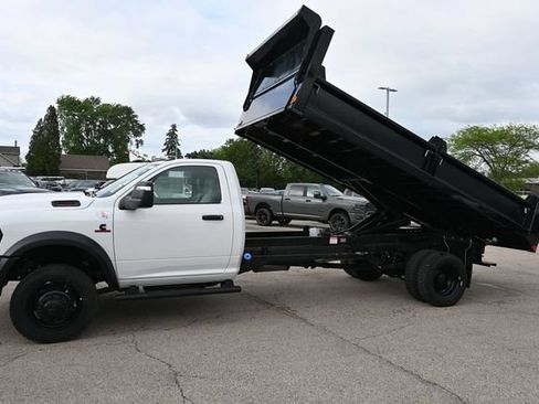 New 2026 RAM 5500 Tradesman AWD/4WD image 7