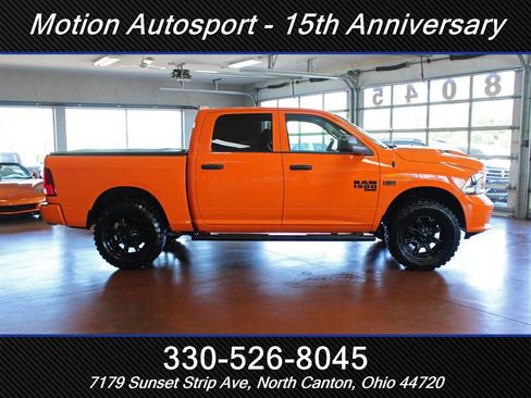 Used 2019 RAM 1500 Express w/ Ignition Orange Sport Package AWD/4WD image 10