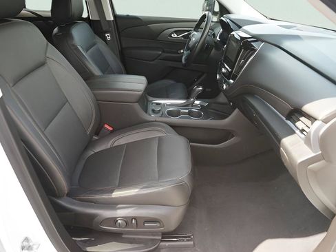 Used 2019 Chevrolet Traverse Premier w/ Driver Confidence II Package FWD image 21