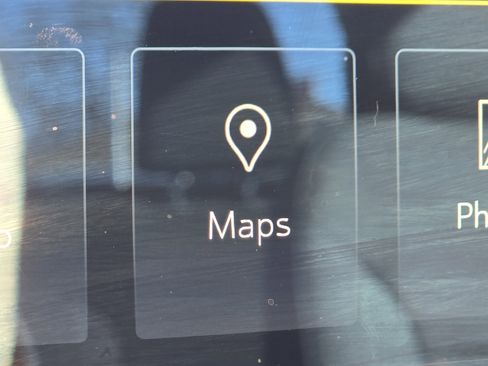 Used 2024 Chevrolet Silverado 1500 LT image 3