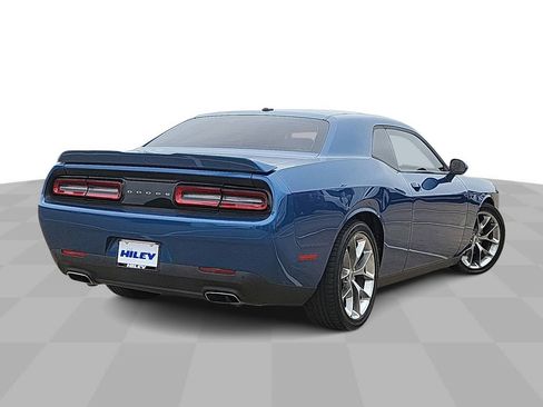 Used 2022 Dodge Challenger GT image 8