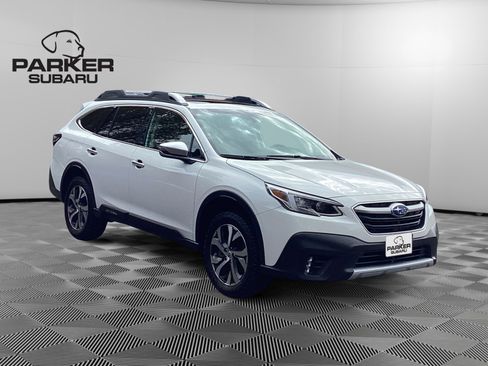 Certified 2022 Subaru Outback Touring AWD/4WD image 7