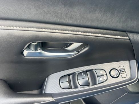 Used 2024 Nissan Sentra SV image 8