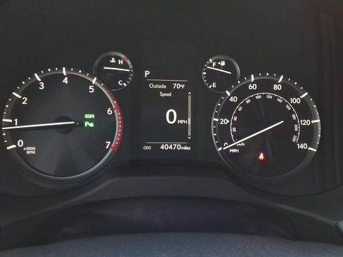 Used 2023 Lexus GX 460 Premium w/ Premium Package AWD/4WD image 12